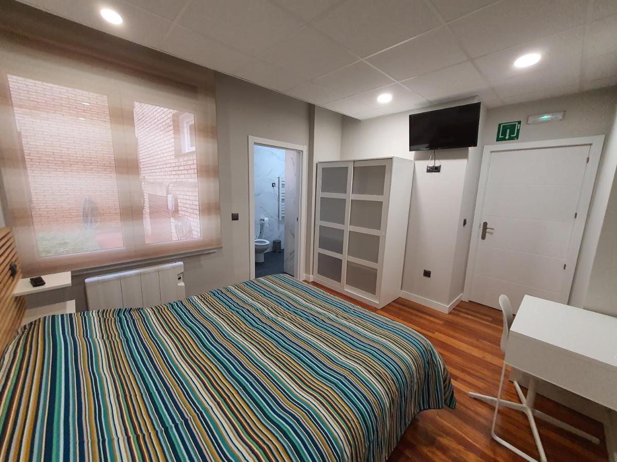 Hotel Cv33 Ostatua Bilbao Exteriér fotografie