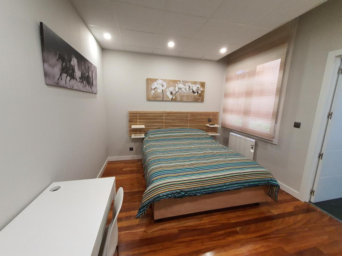 Hotel Cv33 Ostatua Bilbao Exteriér fotografie